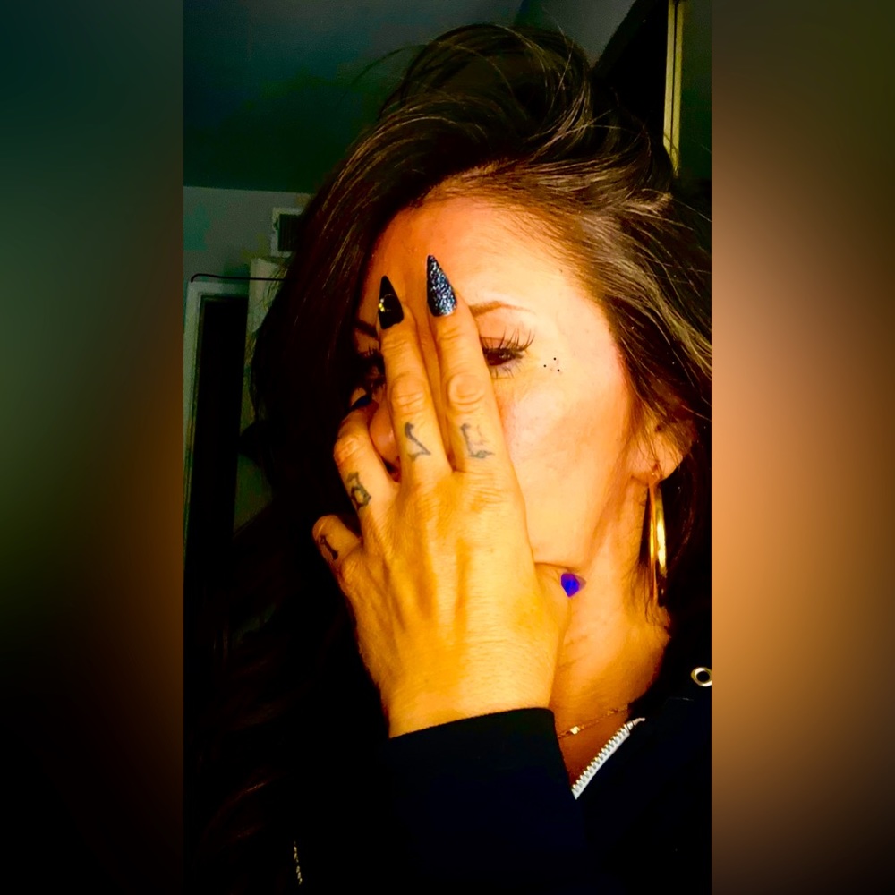 Meet your Posher, Amanda